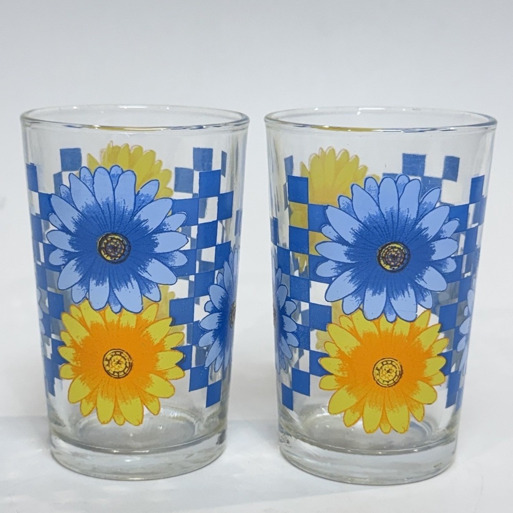 Vintage 80s KIG Indonesia Blue‎ & Yellow Checkered Daisy Juice Glasses Set of 2